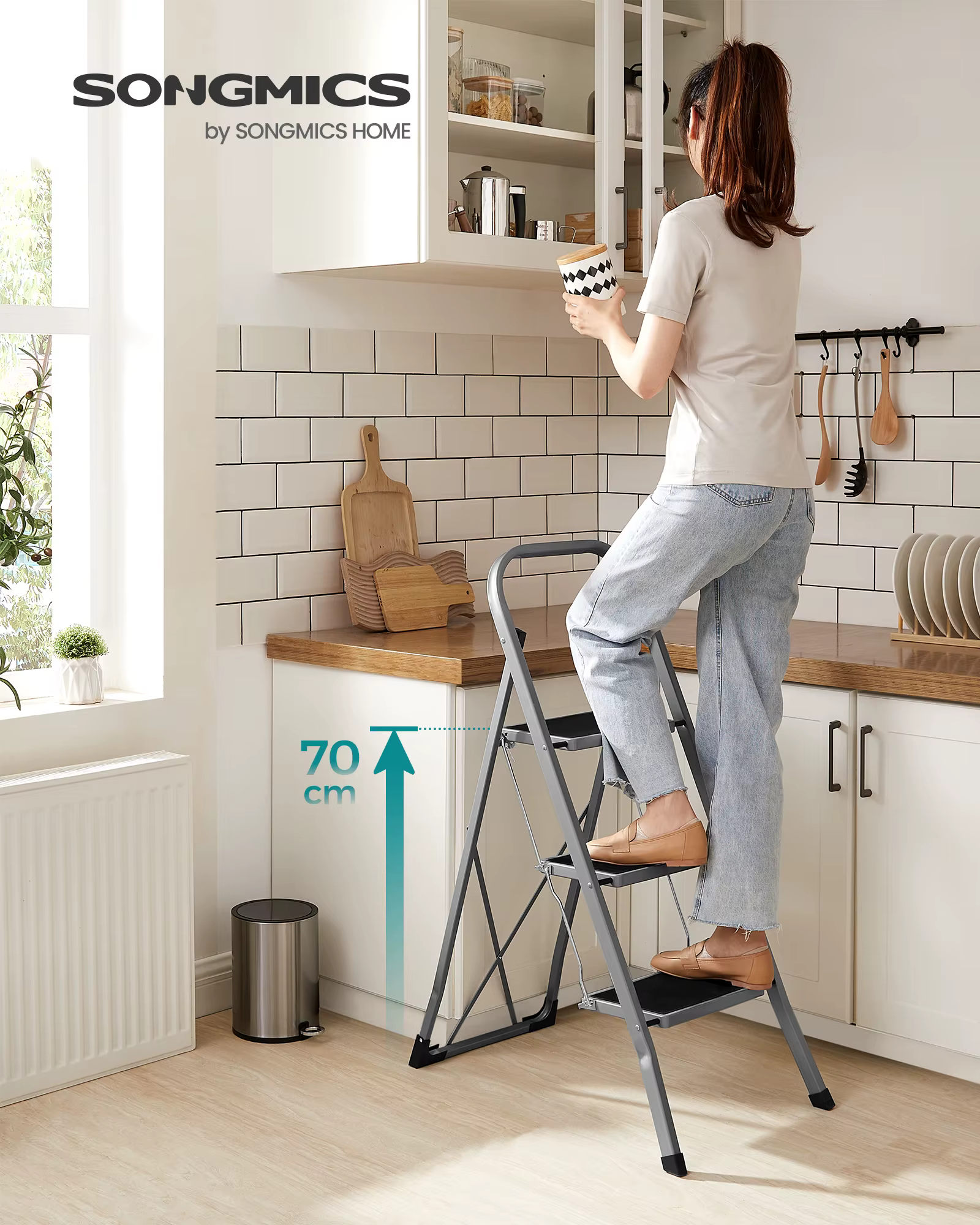 ESCALERA PLEGABLE ALUMINIO 3 PELDAÑOS — LIGERA y SEGURA